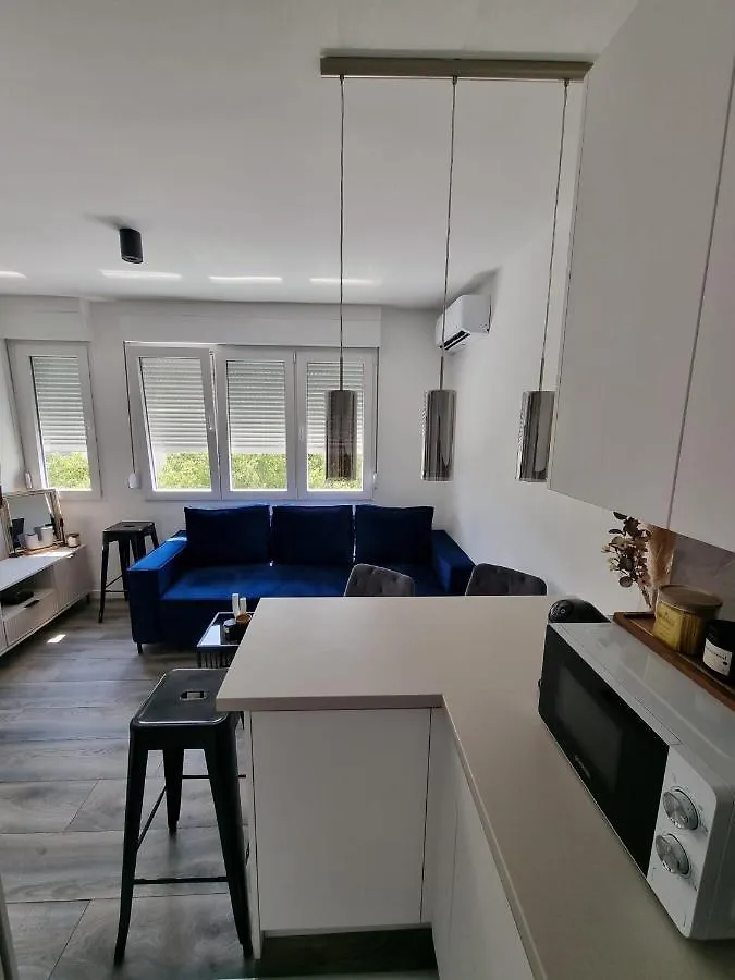 Lux New Apartman Marikela Split Apartment