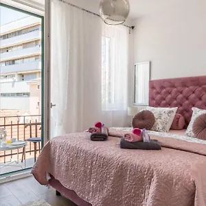  Apartman Romantic With Balcony