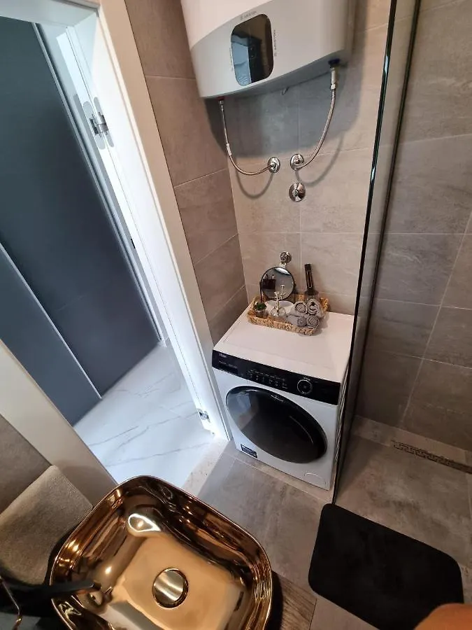 Lux New Apartman Marikela Split 0*,