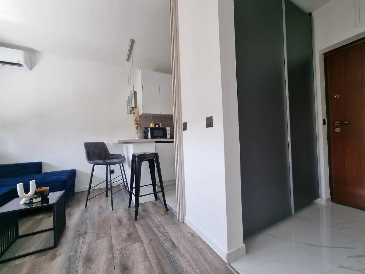 Apartment Lux New Apartman Marikela Split